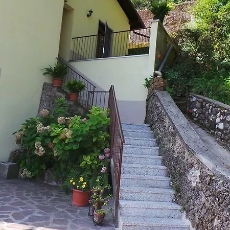 Il Poggio Couette-café Salò